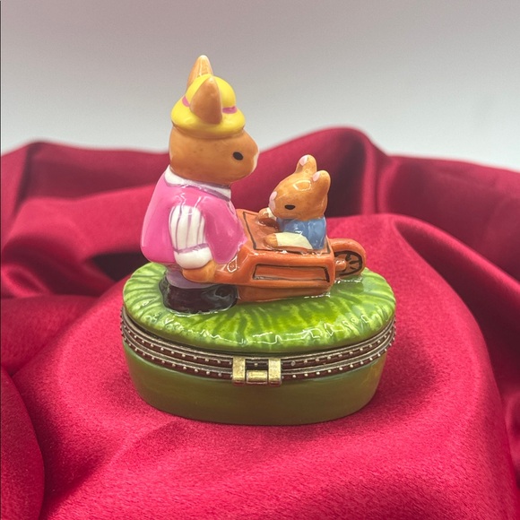 Colorful Rabbit Trinket Box - Picture 2 of 4